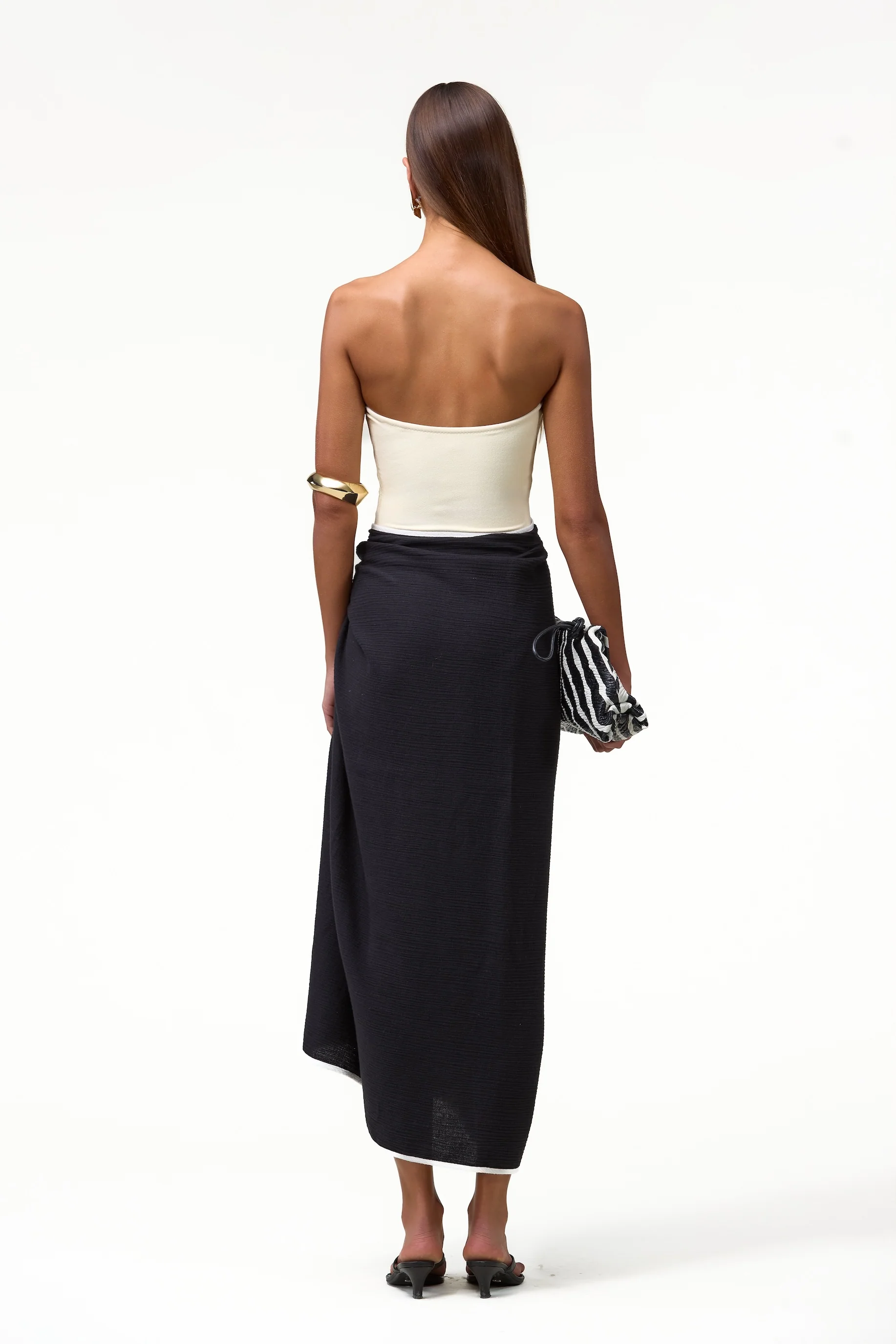 Colorblock Linen Sarong (Black/Cream) - Image 3