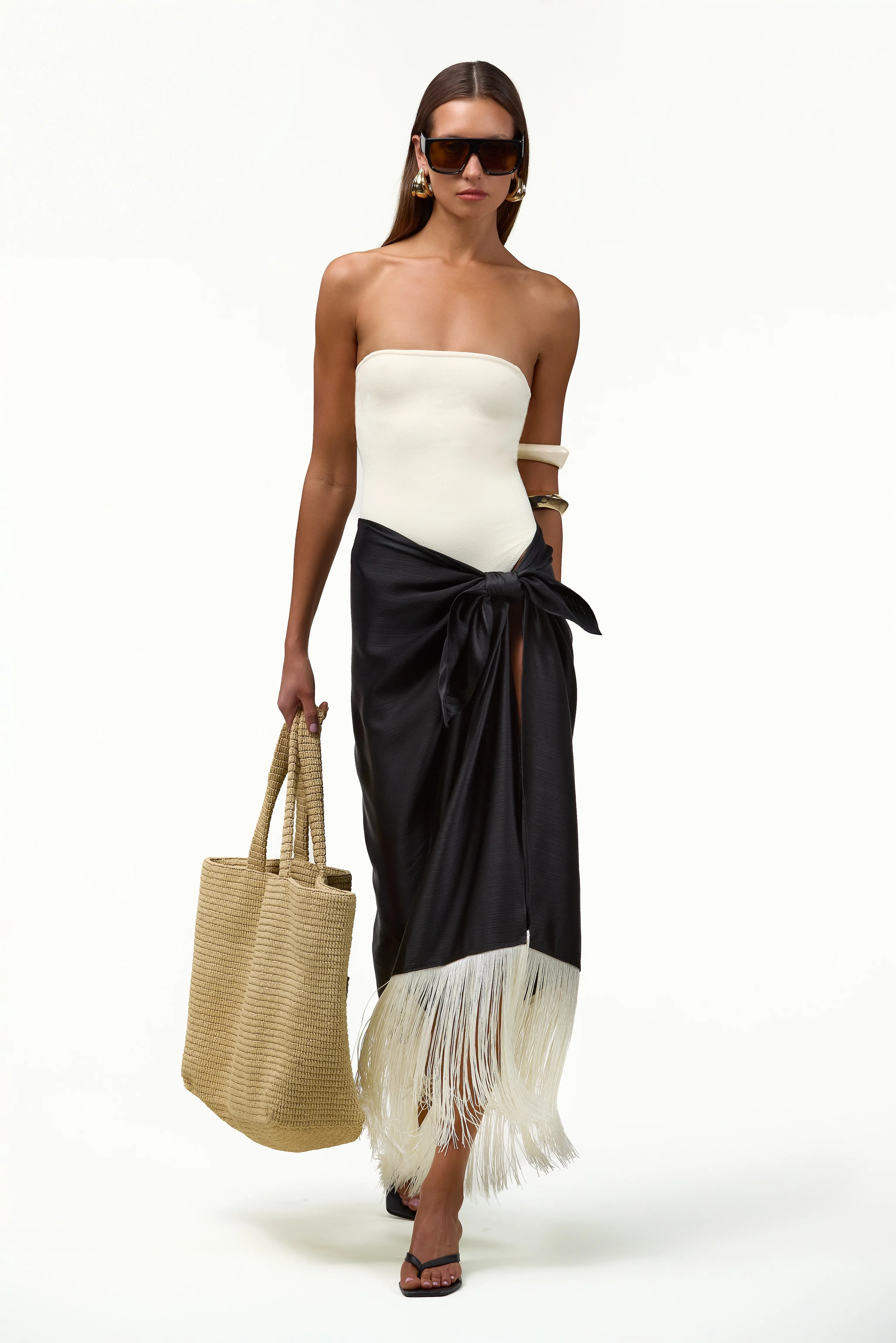 Fringe Sarong (Black/Cream) - Image 4