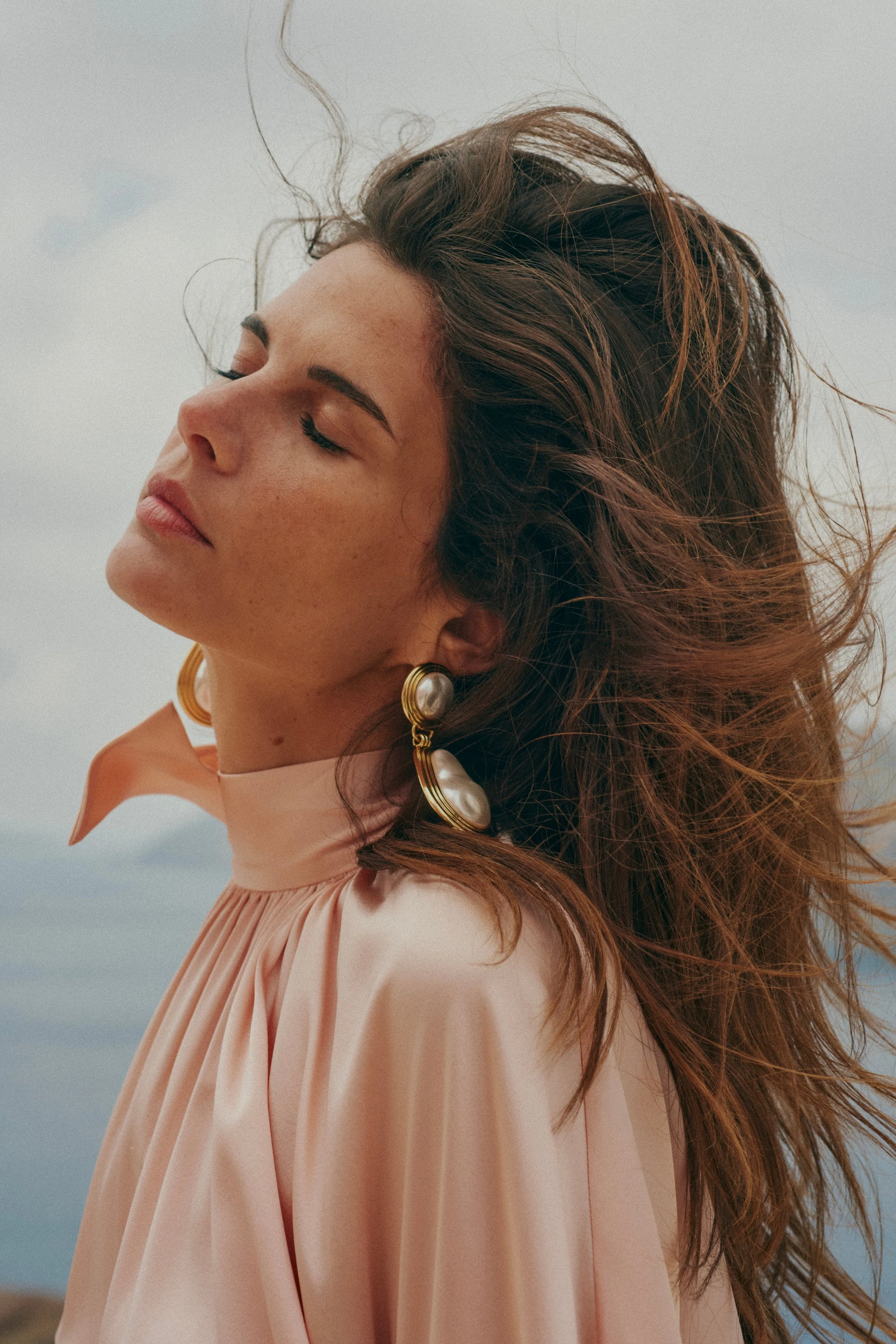 Pearl Drop Earring (Gold) - Image 3