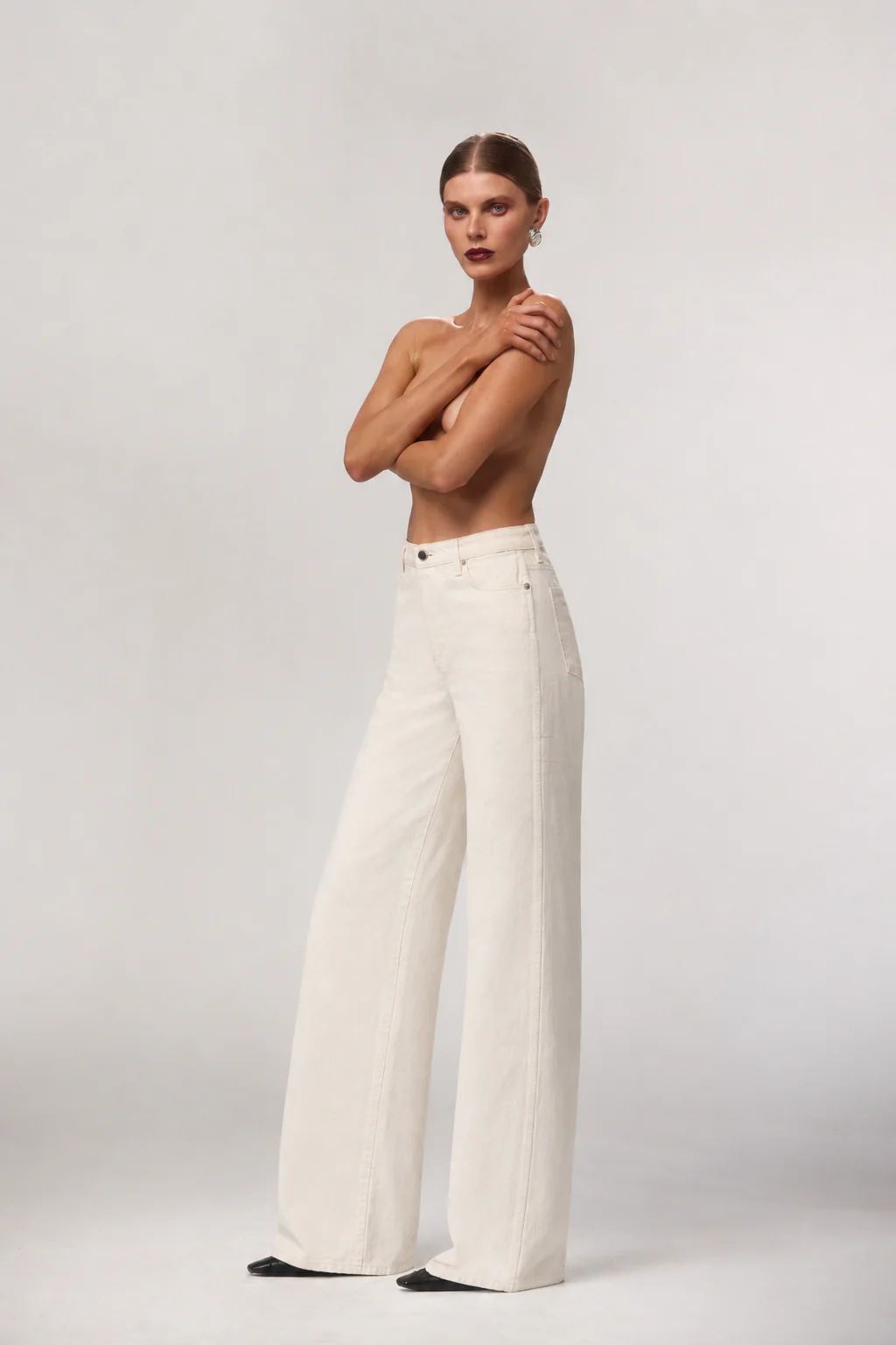 The Wide Leg Jean (Off White)
